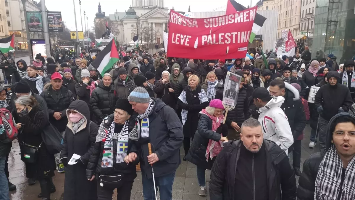 Stockholm’de Filistin’e Destek Gösterisi